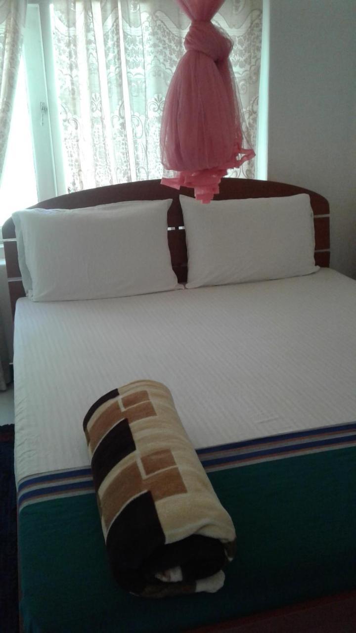 Peters Inn เอลลา ภายนอก รูปภาพ